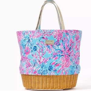 🆕 NWT LILLY PULITZER TOTE BAG WICKER GWP CELESTIA